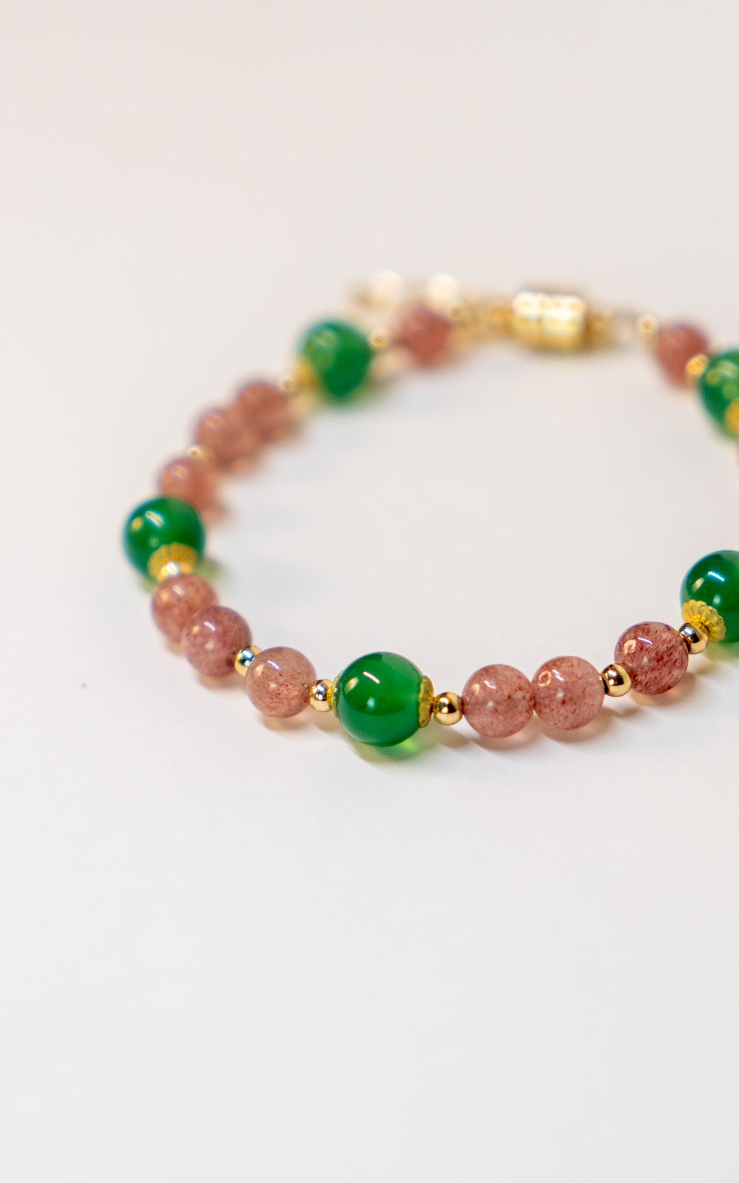 Strawberry Agate Blend Nature Stone Bracelet