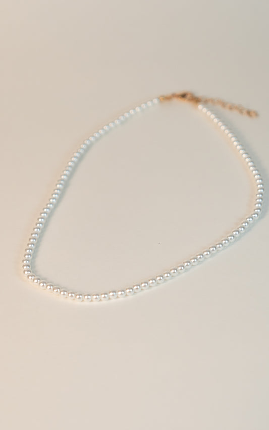 Faux Pearl Beaded Necklace Available In Two Pearl Sizes