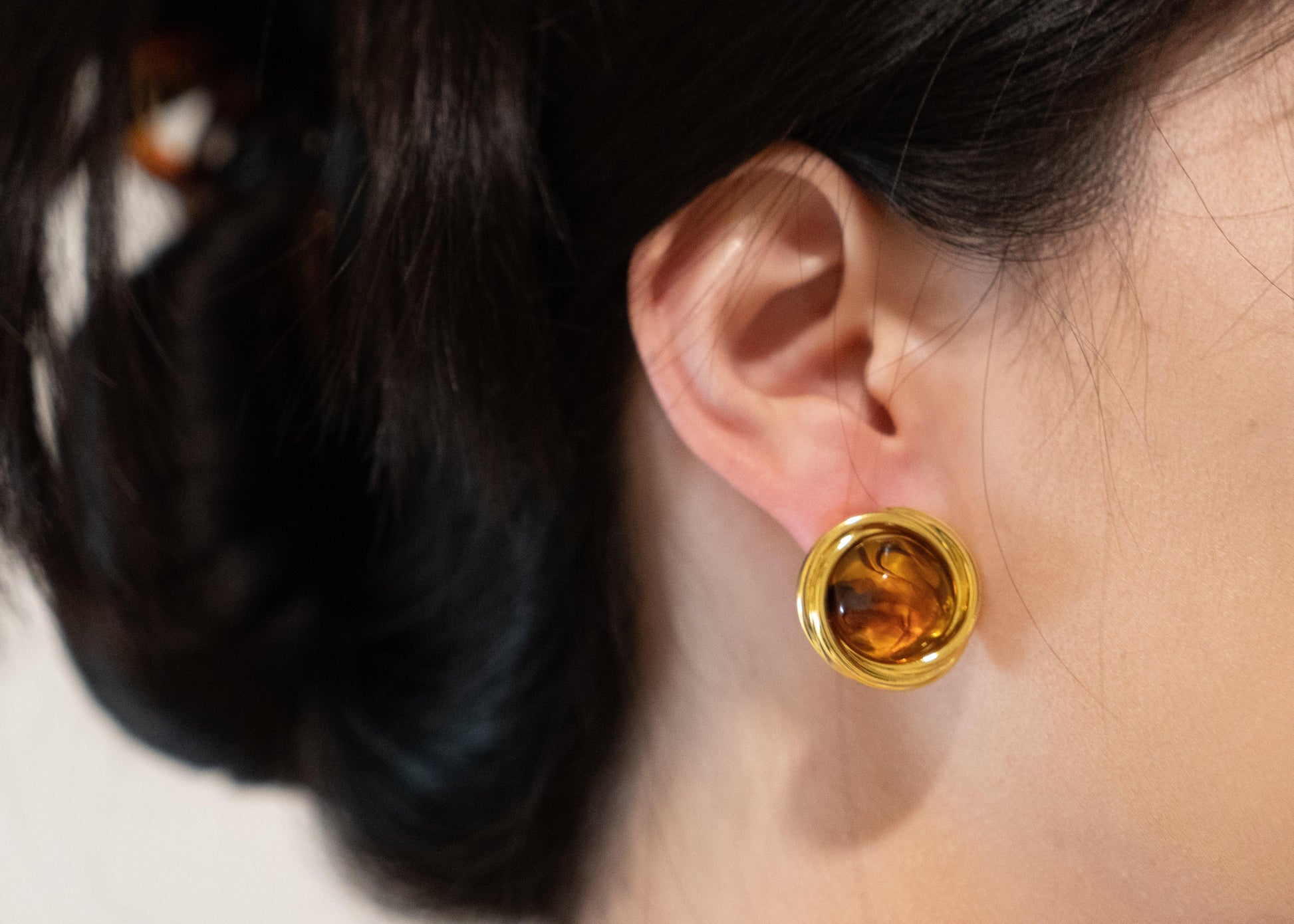 Round Amber Stud Earrings - Elegance Ensemble